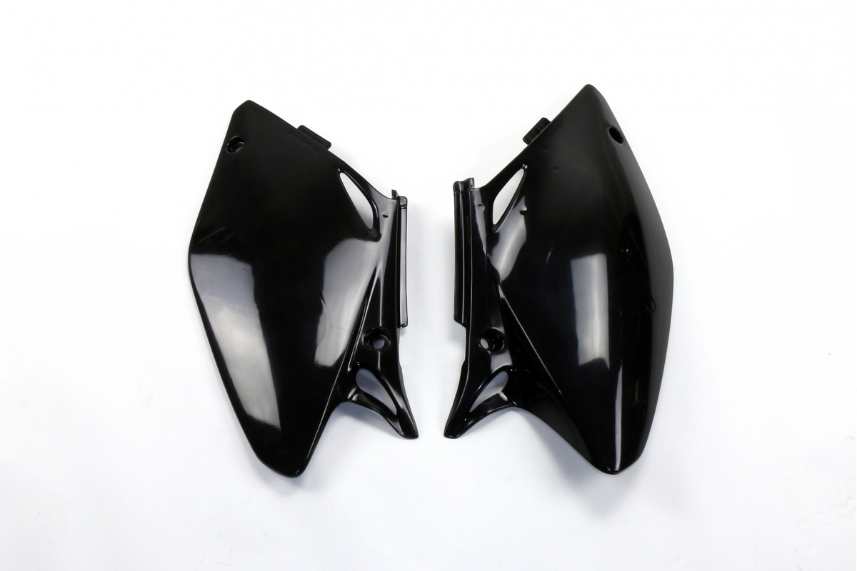 Side panels - black - Honda - REPLICA PLASTICS - HO03694-001 - UFO Plast