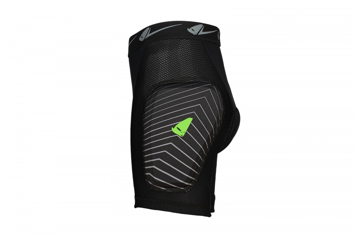 E-bike Atrax padded shorts with lateral protection and internal cycling pad - Pants - PI02450-K - UFO Plast